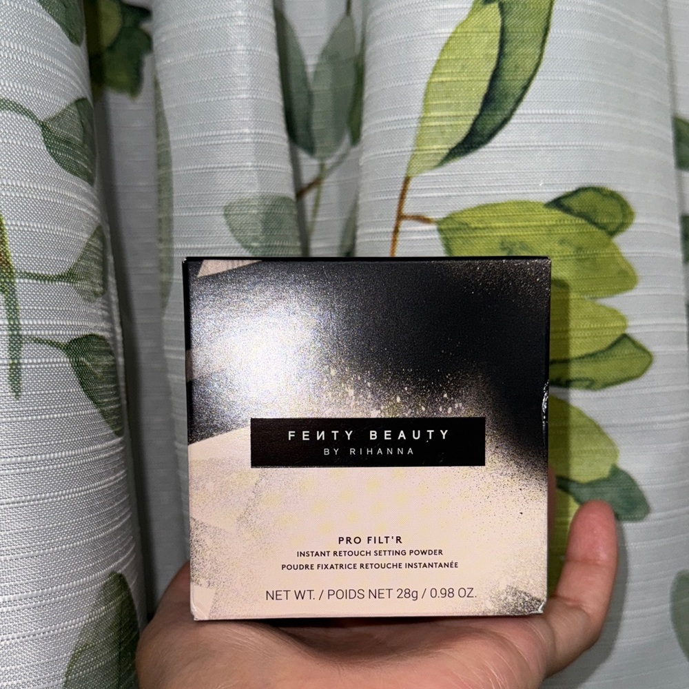 Fenty Beauty Pro Filt'r Setting Powder